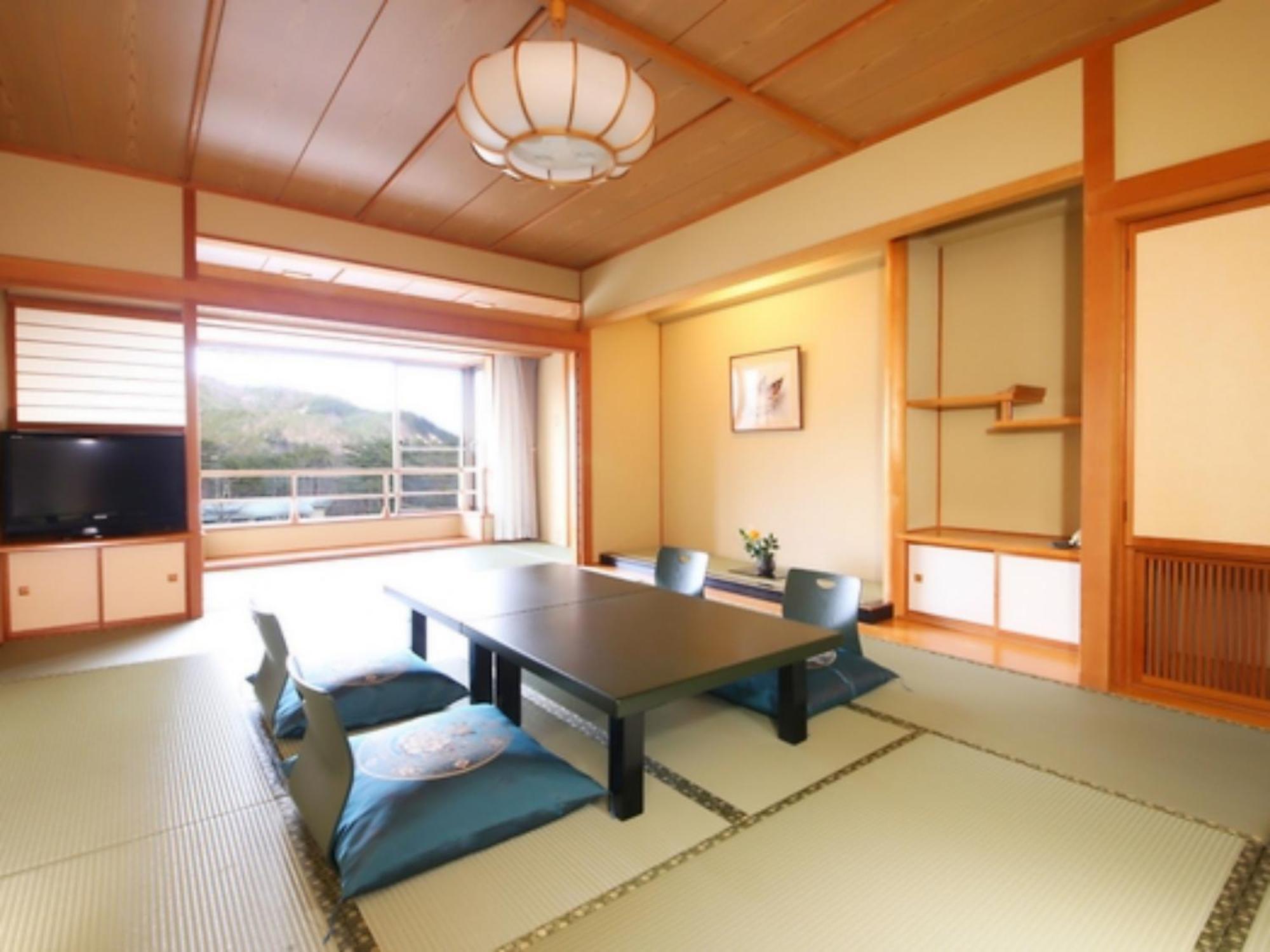 Tateyama Prince Hotel Ōmachi Esterno foto